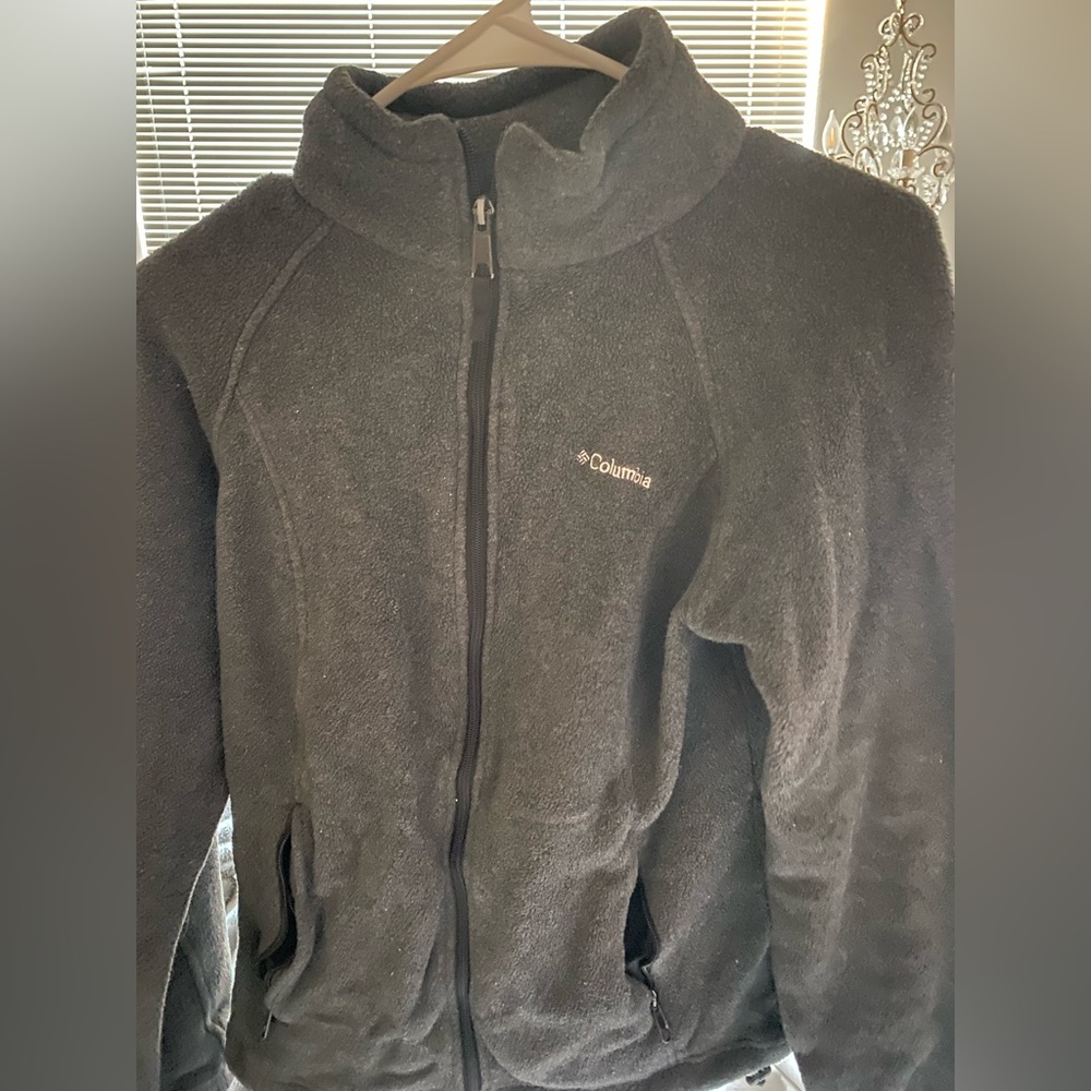 Columbia zip up